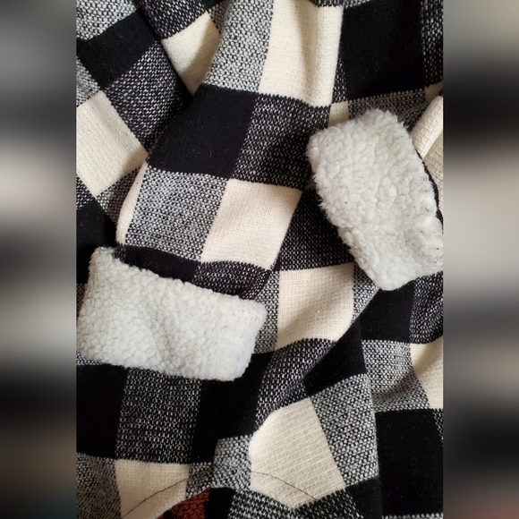 Black and Ivory Plaid Hooded Coat - Picture 9 of 9